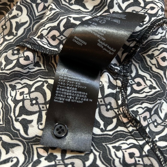 H&M Conscious Collection Black and White Fit and Flare Mini Dress Crew Neck - Picture 7 of 12